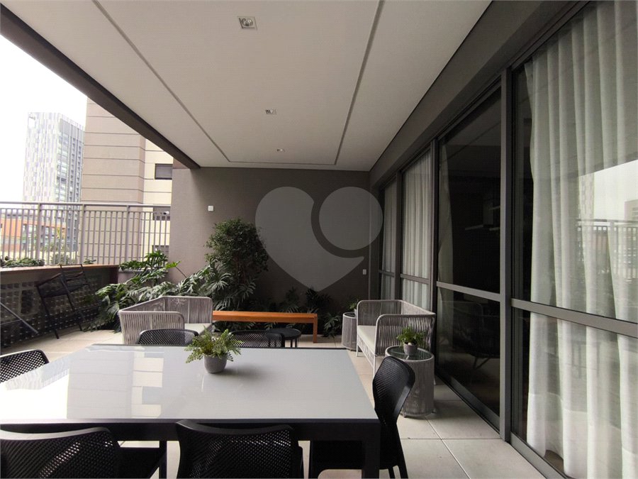 Apartamento para alugar com 2 suítes em Pinheiros, São Paulo, SP