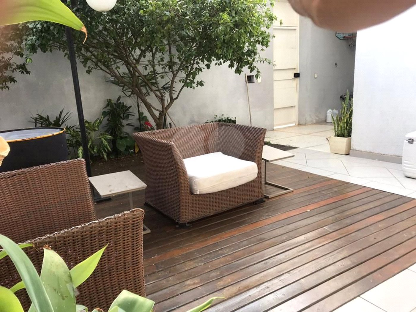 Sobrado à venda com 4 suítes em Vila Oliveira, Mogi das Cruzes, SP