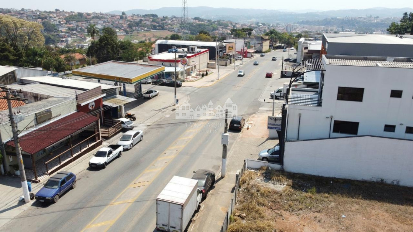 Terreno plano à venda ou locação na Alameda Lucas Nogueira Garcez – Vila Giglio, Atibaia