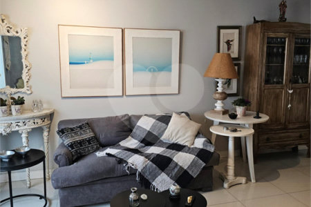 Apartamento à venda com 3 quartos, sendo 1 suíte, em Vila Olímpia, São Paulo, SP