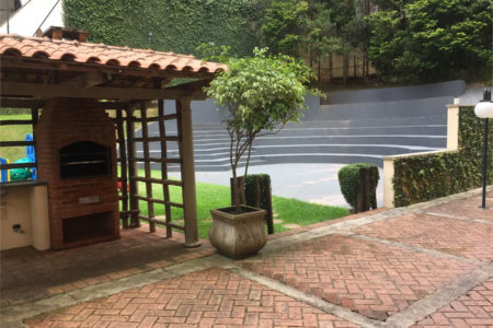Apartamento à venda com 3 suítes em Vila Suzana, São Paulo, SP