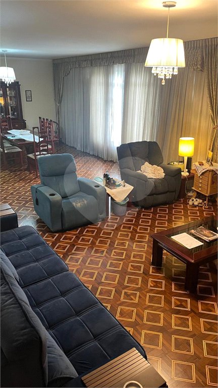 Casa à venda com 3 quartos, sendo 2 suítes, em Lapa, São Paulo, SP