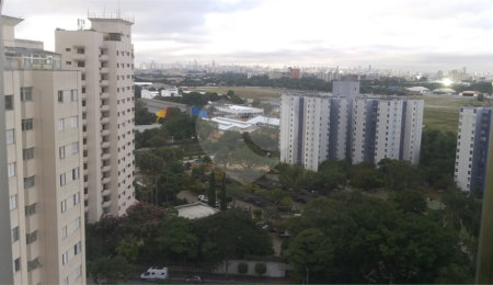 Apartamento à venda com 2 quartos, sendo 1 suíte,  em Santana, São Paulo, SP
