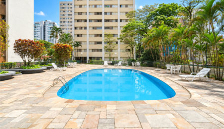 Apartamento à venda com 2 quartos, sendo 1 suíte,  em Chácara Santo Antônio (zona Sul), São Paulo, SP