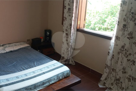Chácara à venda com 3 quartos, sendo 2 suítes,  em Monterrey, Louveira, SP