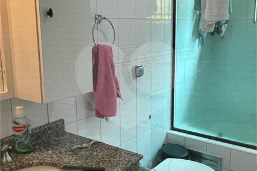 Sobrado à venda com 3 quartos, sendo 1 suíte, em Vila Guilherme, São Paulo, SP