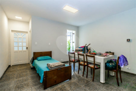 Casa à venda com 3 quartos, sendo 1 suíte, em Brooklin Paulista, São Paulo, SP