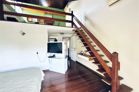 Casa à venda com 8 quartos, sendo 7 suítes, em Barra da Tijuca, Rio de Janeiro, RJ