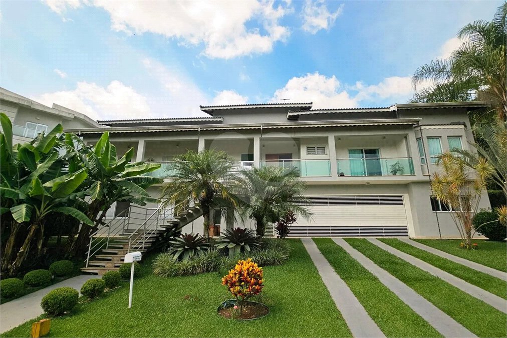 Casa à venda com 5 suítes no condomínio Capital Ville 2, Jundiaí - SP