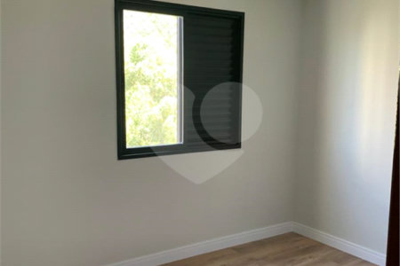 Apartamento à venda com 3 quartos, sendo 1 suíte,  em Vila Andrade, São Paulo, SP