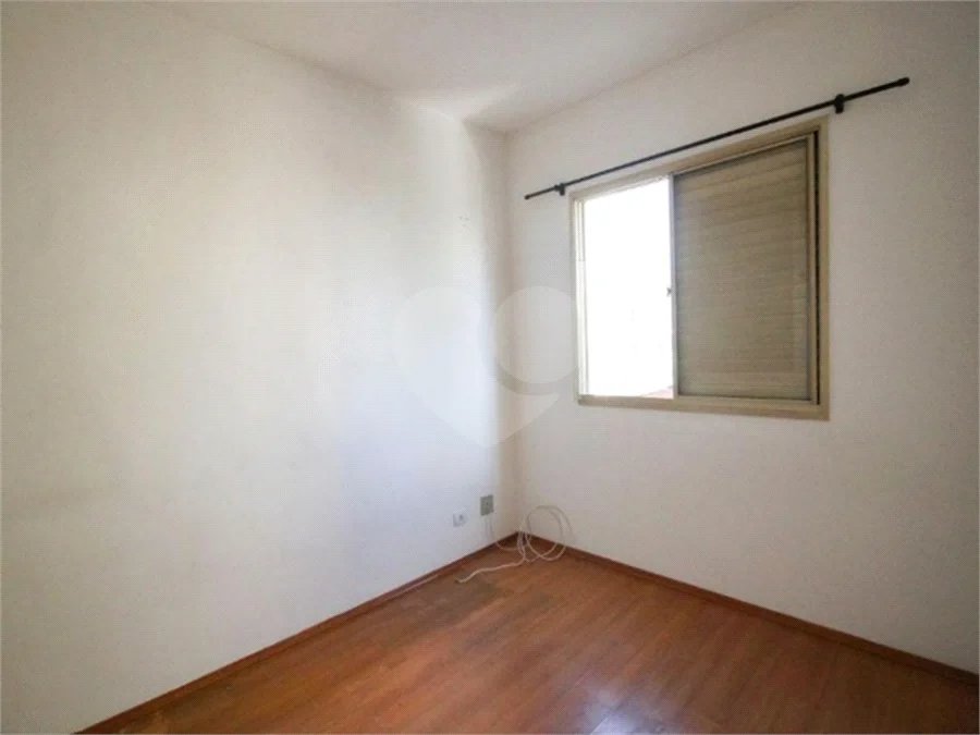 Apartamento em Santana com Sacada e Vaga de Garagem, a 650 m do Metrô