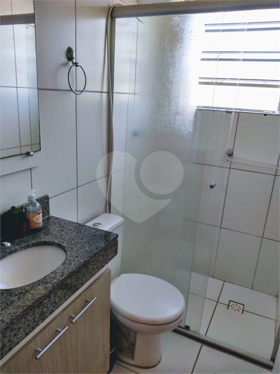 Apartamento com 2 dormitórios