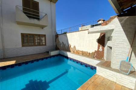 Casa/sobrado para venda com piscina no Santa Felícia Jardim