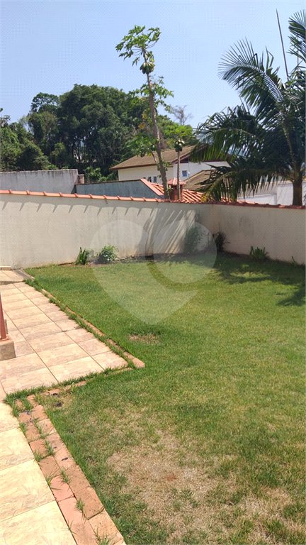 Casa à venda com 2 suítes no Centro, Águas de Lindóia, SP