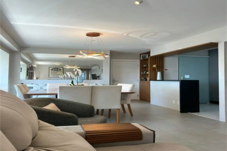 Apartamento à venda com 3 suítes em Jardim Caboré, São Paulo, SP