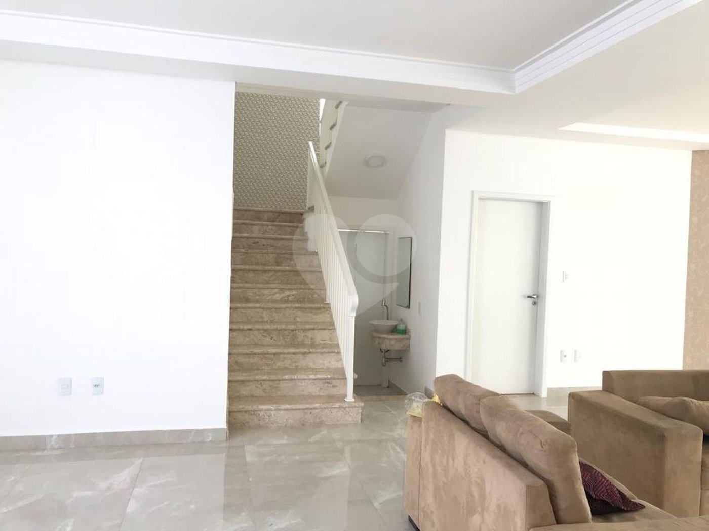 Casa à venda com 3 suítes no condomínio Aldeia da Mata, Votorantim - SP