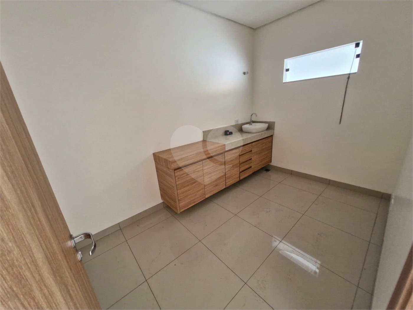 Prédio para alugar em Interlagos, Três Lagoas, MS