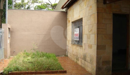 Casa Térrea à venda com 3 quartos em Vila Cordeiro, São Paulo, SP
