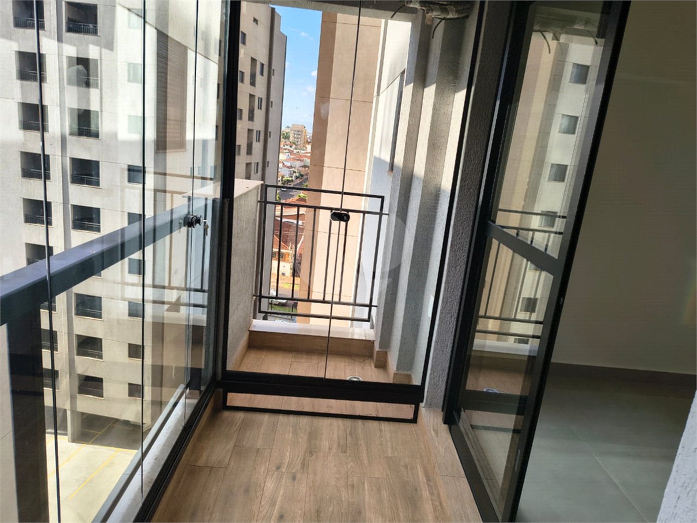 Apartamento à venda com 2 quartos, sendo 1 suíte, em Ribeirânia, Ribeirão Preto, SP