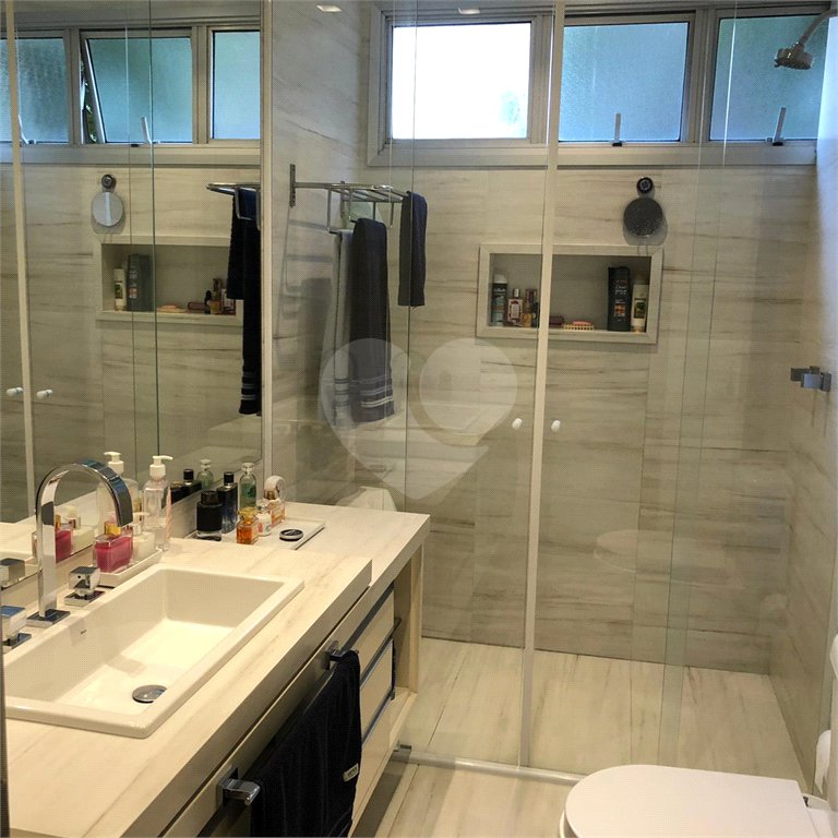 Apartamento à venda com 4 quartos, sendo 3 suítes, em Alto da Boa Vista, São Paulo, SP