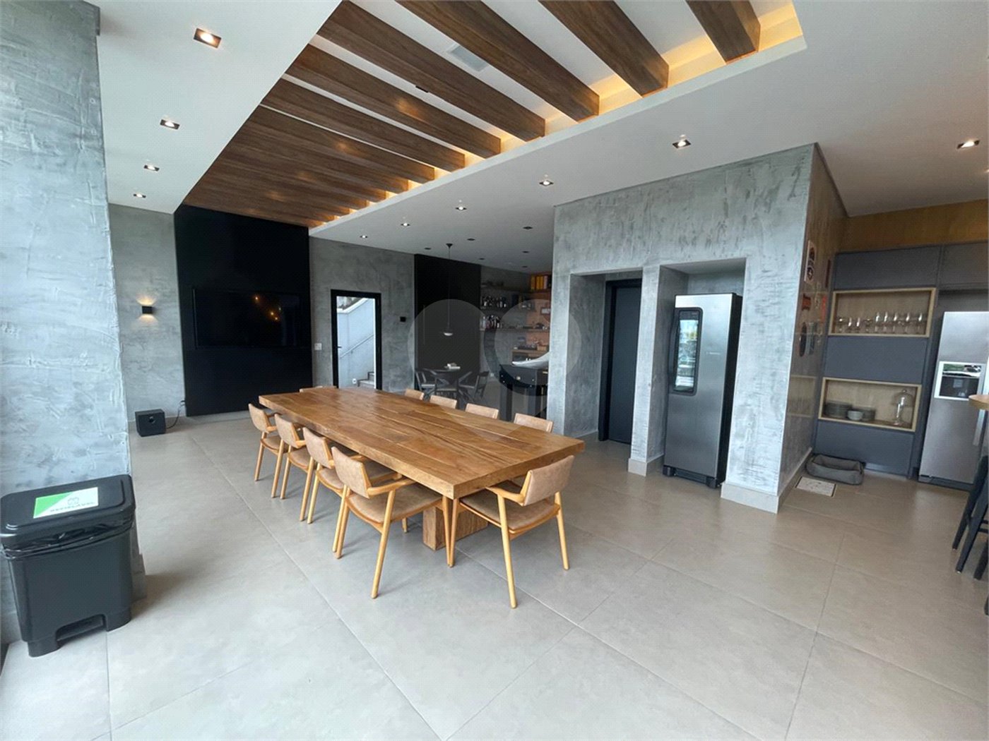 Casa à venda com 3 suítes no condomínio Hills, Arujá - SP