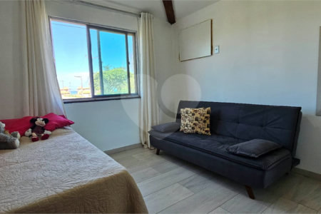 Casa em condomínio à venda com 3 quartos em Praia Rasa, Armação dos Búzios, RJ