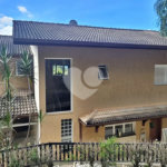 Casa à venda com 3 suítes no condomínio Cantareira, Mairiporã - SP