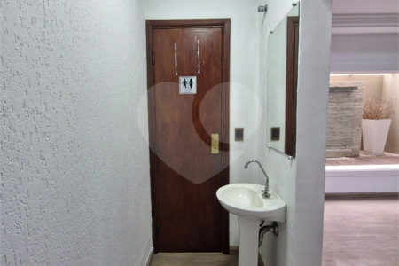 Casa à venda ou para alugar com 5 quartos, sendo 4 suítes,  em Santa Rosa, Vinhedo, SP