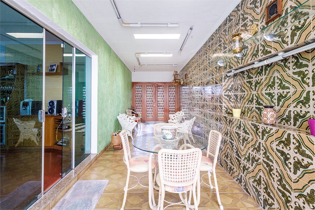 Casa à venda com 5 quartos, sendo 3 suítes, em Lapa, São Paulo, SP