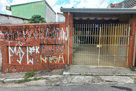 Casa Térrea à venda com 1 quarto em Vila Nivi, São Paulo, SP
