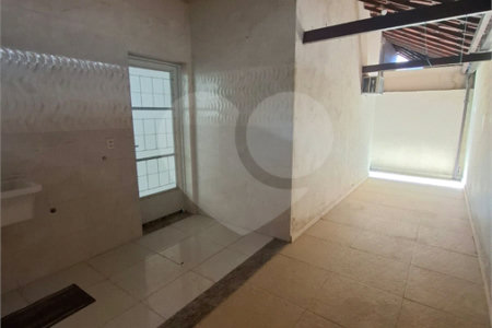 Casa à venda com 2 quartos em Campo Grande, Rio de Janeiro, RJ