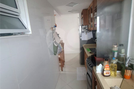 Apartamento à venda com 3 quartos, sendo 1 suíte,  em Jaguaré, São Paulo, SP