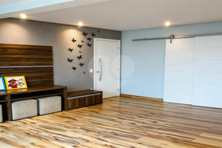 Apartamento à venda com 3 quartos, sendo 1 suíte,  em Alto da Boa Vista, São Paulo, SP