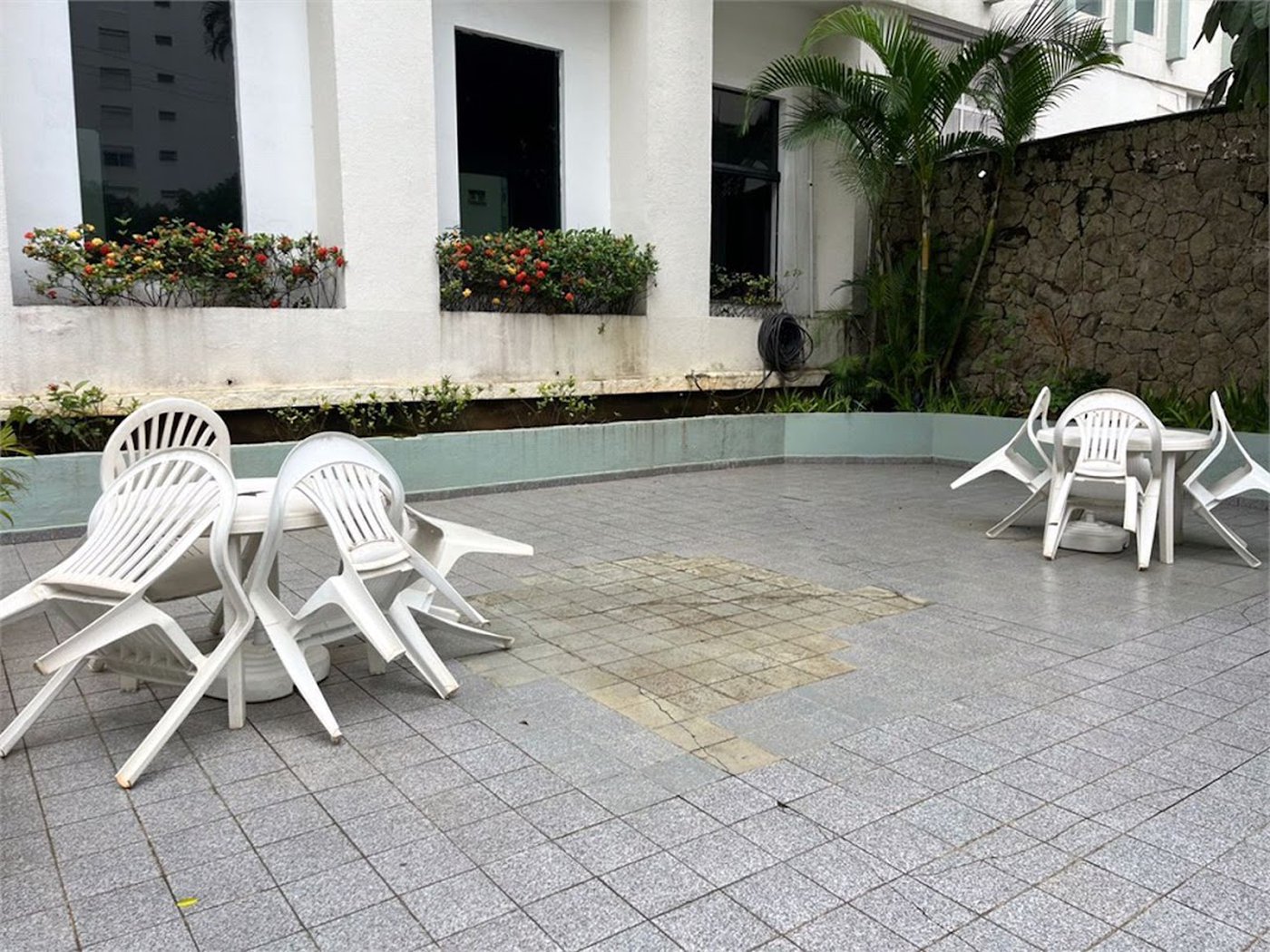 Apartamento Residencial à venda, Barra Funda, Guarujá - AP0179.