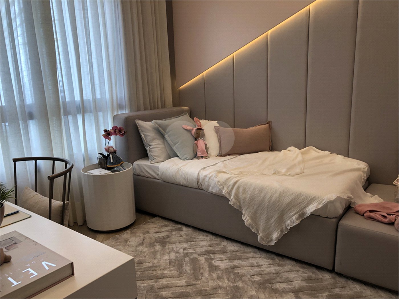 Apartamento à venda com 5 quartos, sendo 4 suítes, em Pinheiros, São Paulo, SP