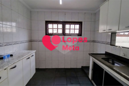 BELISSIMA CASA COM 250M², 3 DORMITORIOS, 1 BANHEIRO E 3 VAGAS DE GARAGEM, CIDADE VISTA VERDE, SÃO JO