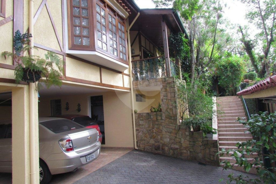 Casa Térrea à venda com 3 quartos, sendo 1 suíte, em Horto Florestal, São Paulo, SP