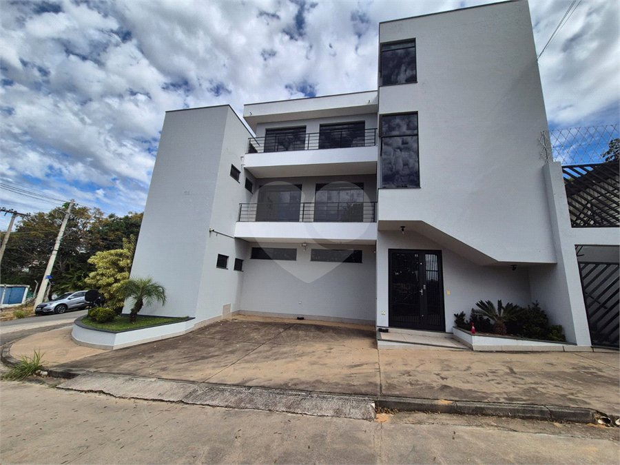 Prédio para alugar em Vila Faustina I, Valinhos, SP