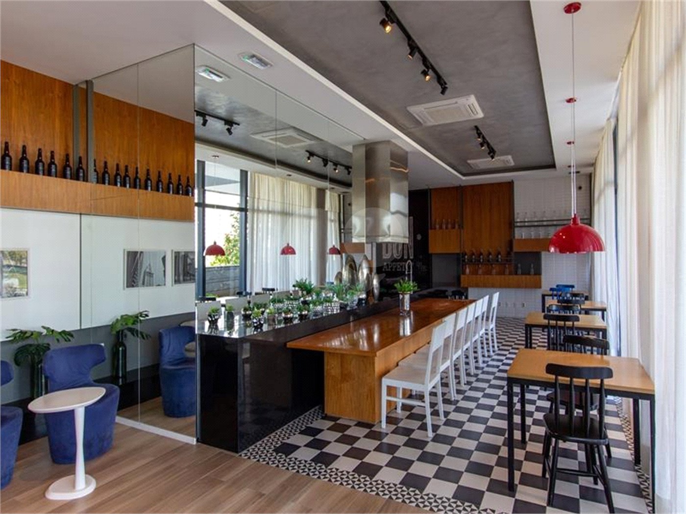 Apartamento à venda ou para alugar com 2 quartos, sendo 1 suíte, em Água Branca, São Paulo, SP
