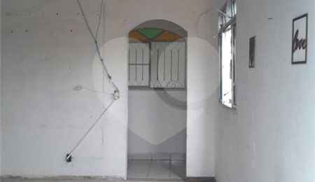 Casa para alugar com 2 quartos, sendo 1 suíte, em Campo Grande, Rio de Janeiro, RJ