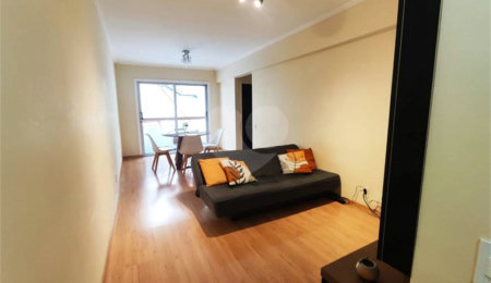 Apartamento à venda com 2 quartos em Cambuci, São Paulo, SP