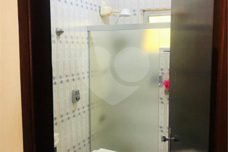 Casa à venda com 3 quartos, sendo 1 suíte, em Horto, São Paulo, SP