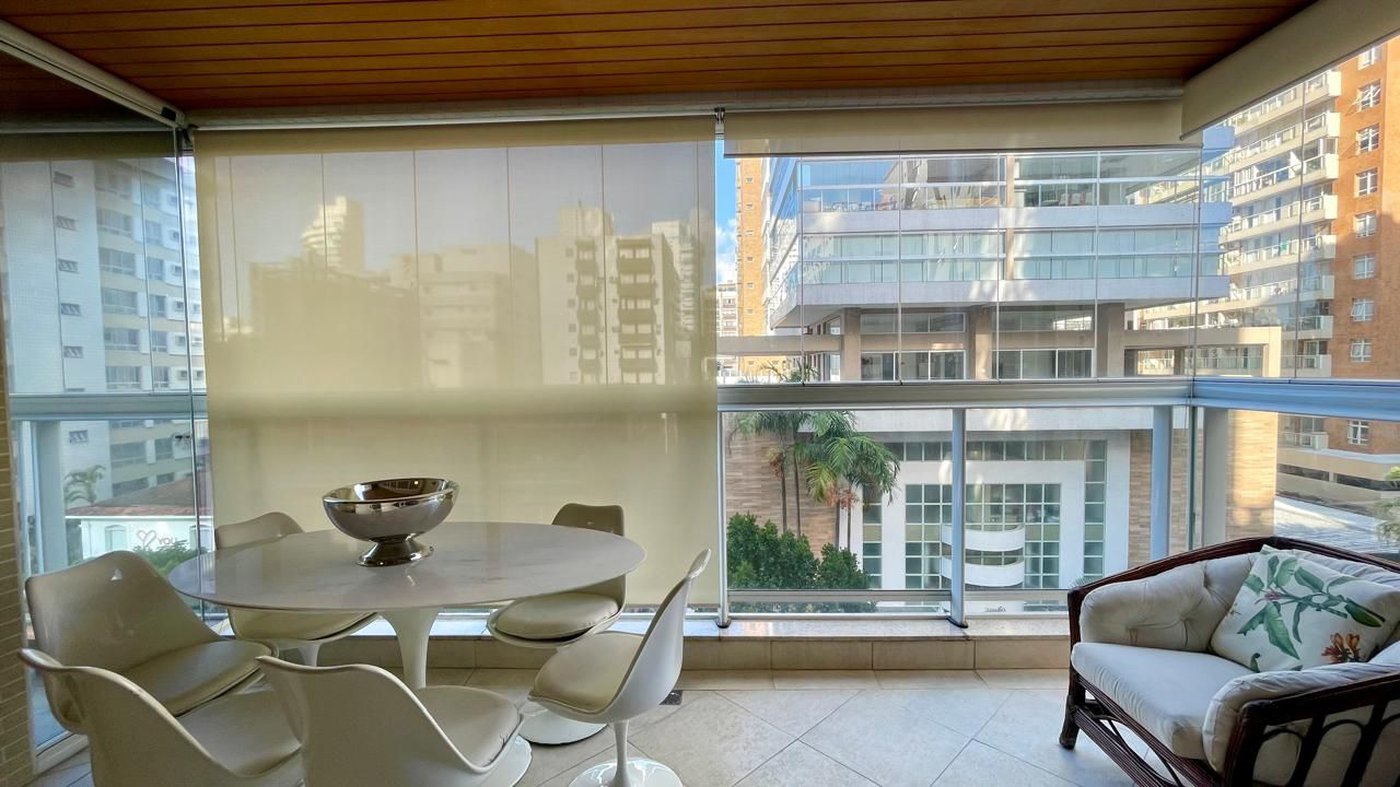 Apartamento com 4 dormitórios à venda, 217 m² por R$ 2.700.000,00 - Gonzaga - Santos/SP