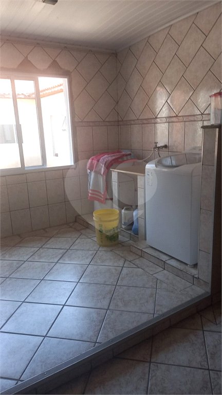 Casa à venda com 5 quartos, sendo 2 suítes, em Jardim Santa Clara, Guarulhos, SP
