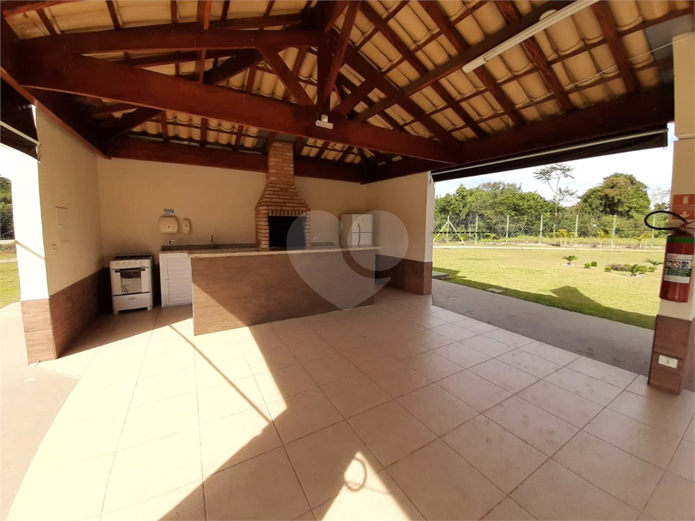 Casa à venda com 3 suítes no condomínio Terras de São Francisco, Sorocaba - SP