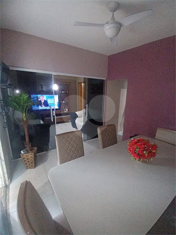 Casa à venda com 3 quartos, sendo 1 suíte, em Campo Grande, Rio de Janeiro, RJ