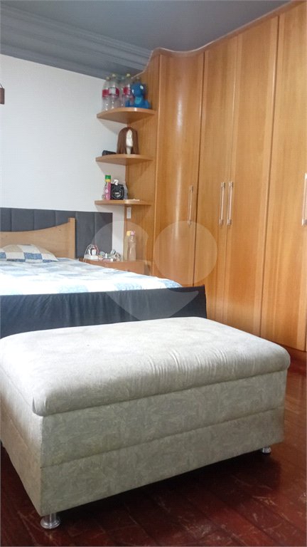 Casa à venda com 4 quartos, sendo 2 suítes, no condomínio Canamari, São Paulo - SP
