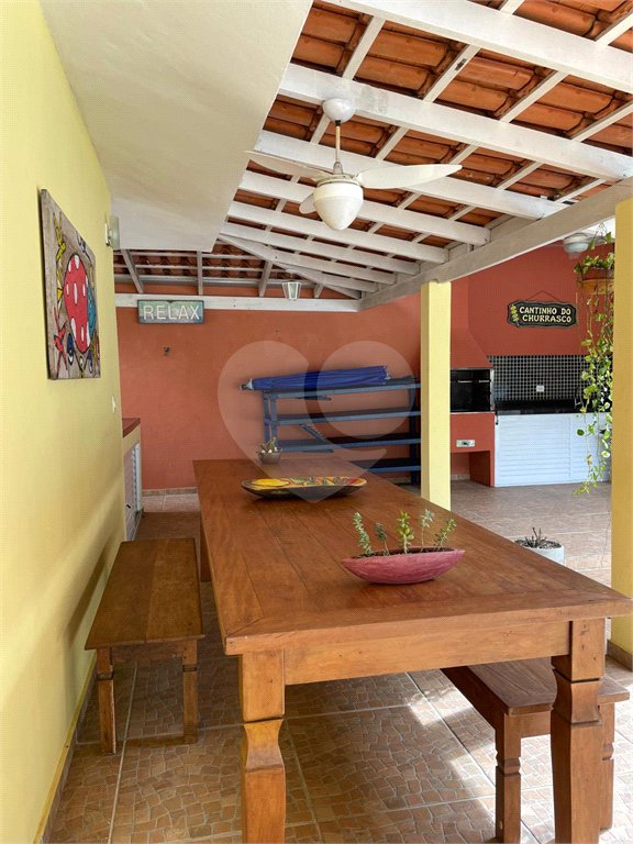 Casa à venda com 3 quartos, sendo 2 suítes,  em Maresias, São Sebastião, SP