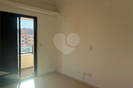 Apartamento à venda com 3 suítes em Vila Galvão, Guarulhos, SP