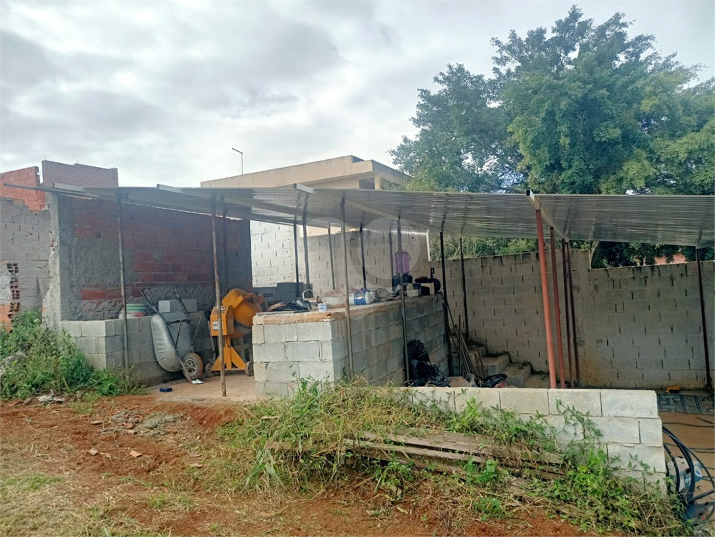Chácara à venda com 2 quartos em Chácaras Ceres, Suzano, SP